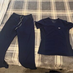 Figs Catarina One-Pocket Scrub Matching Set